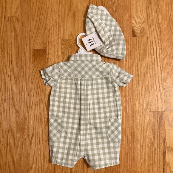 Haute Hippie Baby Boy 1 Piece Outfit W/Matching Hat - Picture 4 of 9